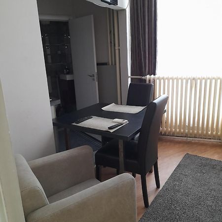 Visoki Stevan Apartments Beograd Ngoại thất bức ảnh
